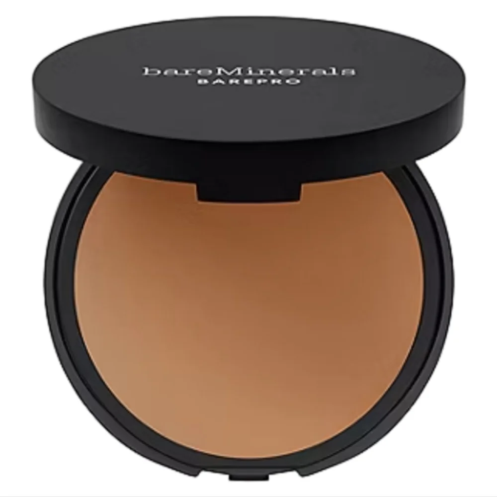 bareMinerals BAREPRO Skin-Perfecting Powder Foundation Med Deep 45 Warm